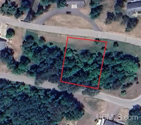 lot33 Springview, Norway, MI 49870