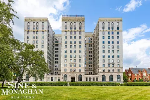 15 E Kirby #1228, Detroit, MI 48202