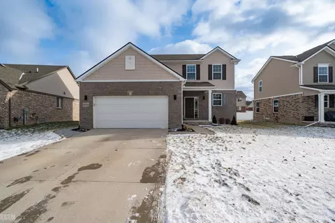 Exterior - 48284 Stapleton, Macomb, MI 48042 photo 3 of 3