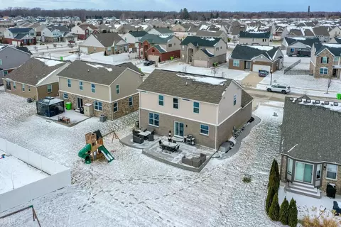 View/Area - 48284 Stapleton, Macomb, MI 48042 photo 4 of 4