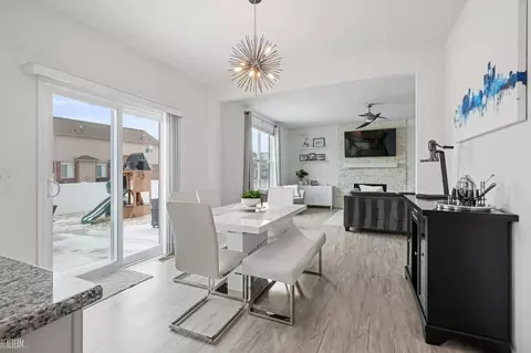 Dining - 48284 Stapleton, Macomb, MI 48042 photo 2 of 2