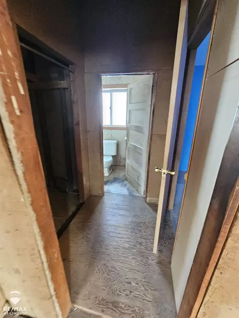 Entry Way - 414 Prindle, Owosso, MI 48867 photo 1 of 2