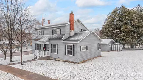 632 Wilson, Kingsford, MI 49802
