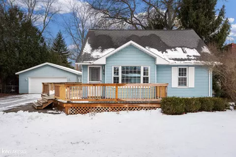 66 Michigan, Marysville, MI 48040