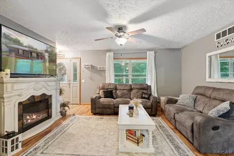Living - 11791 Bradley, Jerome, MI 49249 photo 1 of 1