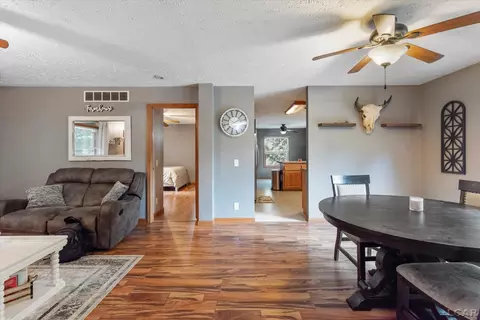 Entry Way - 11791 Bradley, Jerome, MI 49249 photo 2 of 2