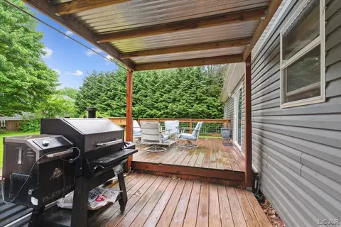 Exterior - 11791 Bradley, Jerome, MI 49249 photo 4 of 9