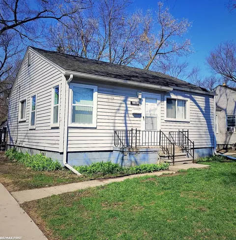 21441 Atlantic, Warren, MI 48091