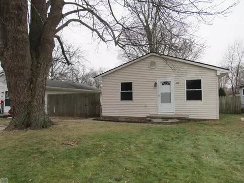 949 Liberty, Algonac, MI 48001