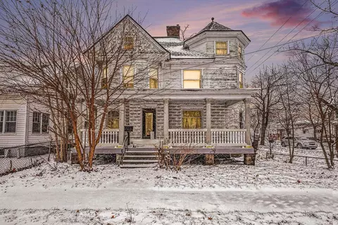 409 N Henry, Bay City, MI 48706