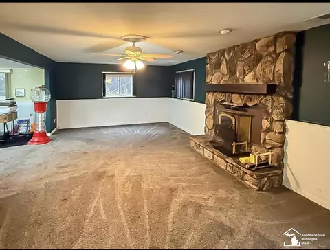 Living - 745 N Roessler, Monroe, MI 48162 photo 1 of 1