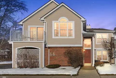5367 Pine Aires, Sterling Heights, MI 48314