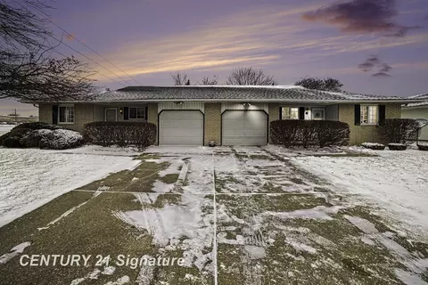47704772 Shattuck, Saginaw, MI 48603
