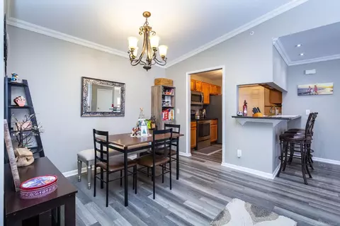 Dining - 52196 Naugatuck, Macomb, MI 48042 photo 2 of 2