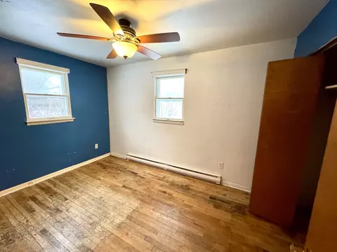 Bedroom - 214 E 6th St, Pinconning, MI 48650 photo 2 of 2