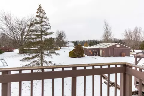 Exterior - 77177 Omo, Armada, MI 48005 photo 5 of 10