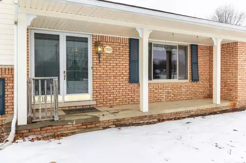 Exterior - 77177 Omo, Armada, MI 48005 photo 3 of 10