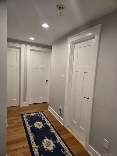 Entry Way - 70202 Eldred, Romeo, MI 48065 photo 3 of 3