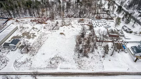 2469 2 Mile, Bay City, MI 48706