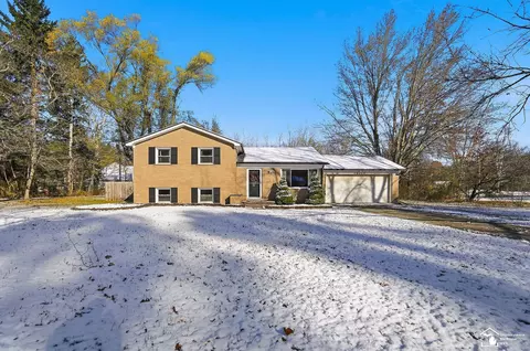 40080 Willis, Belleville, MI 48111
