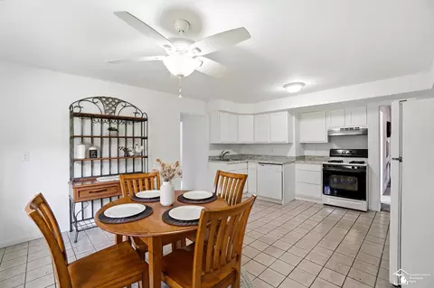 Kitchen - 3443 Iroquois, Monroe, MI 48162 photo 1 of 3