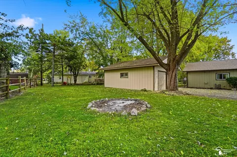 Exterior - 3443 Iroquois, Monroe, MI 48162 photo 10 of 11