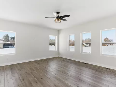 Living - 15659 Reid, Armada, MI 48005 photo 2 of 5