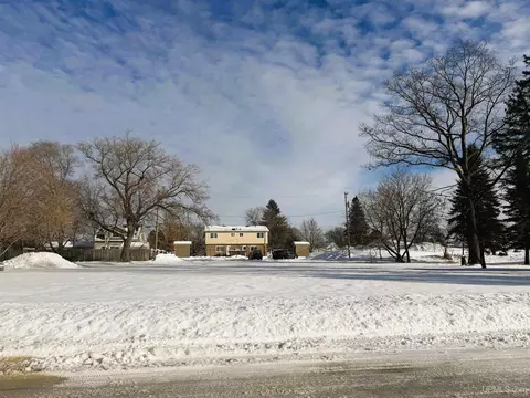 109 Newton, Kingsford, MI 49802