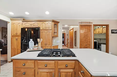 Kitchen - 343 E Hurd, Monroe, MI 48162 photo 6 of 9