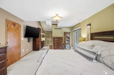 Bedroom - 343 E Hurd, Monroe, MI 48162 photo 3 of 11