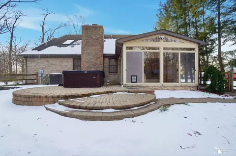 Exterior - 343 E Hurd, Monroe, MI 48162 photo 12 of 15