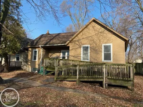 825 Minnie, Port Huron, MI 48060