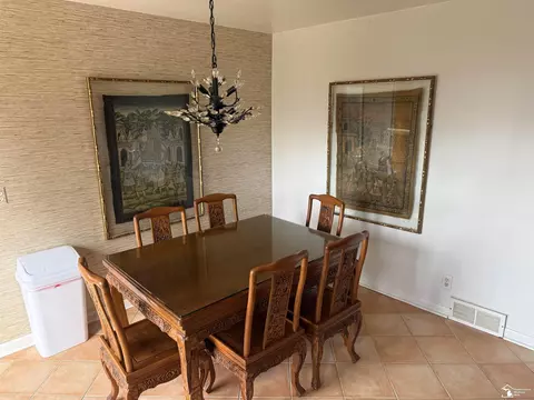 Dining - 540 S Concetta, Monroe, MI 48161 photo 1 of 1