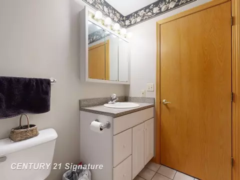 Bath - 3399 E Stanley, Mount Morris, MI 48458 photo 4 of 4