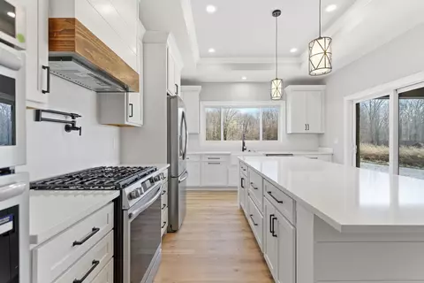 Kitchen - 3613 Bethuy, Casco, MI 48064 photo 6 of 7
