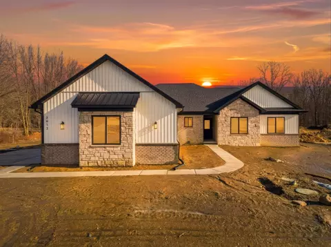 3613 Bethuy, Casco, MI 48064