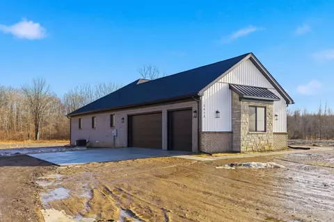 Exterior - 3613 Bethuy, Casco, MI 48064 photo 6 of 8