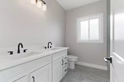 Bath - 3613 Bethuy, Casco, MI 48064 photo 3 of 8