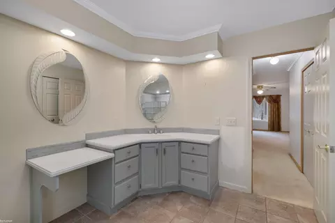 Bath - 17700 Irwin, Armada, MI 48005 photo 4 of 8