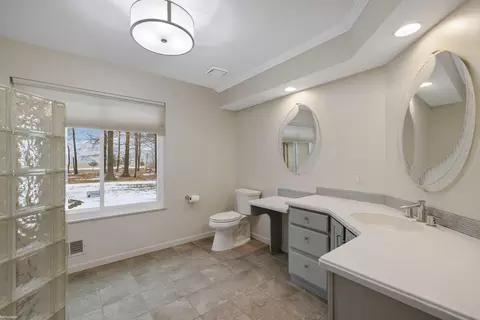 Bath - 17700 Irwin, Armada, MI 48005 photo 2 of 8