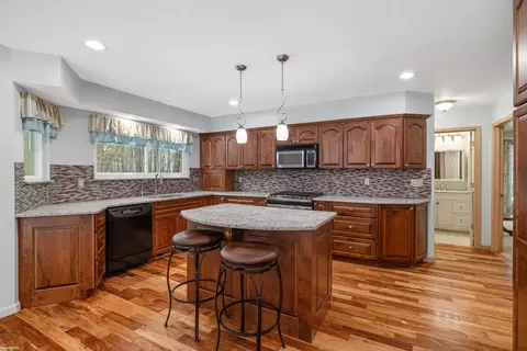 Kitchen - 17700 Irwin, Armada, MI 48005 photo 3 of 8