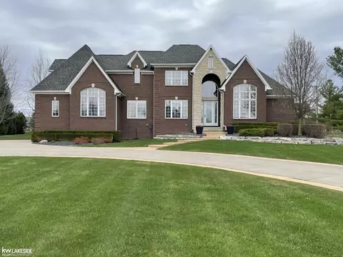 21901 31 Mile, Ray Twp, MI 48096