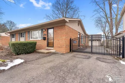 22066 Harmon, Taylor, MI 48180