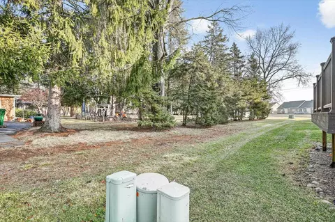 Exterior - 20719 Ashford, Macomb, MI 48044 photo 4 of 5
