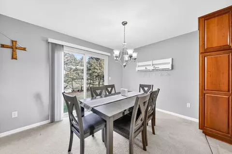 Dining - 20719 Ashford, Macomb, MI 48044 photo 2 of 4