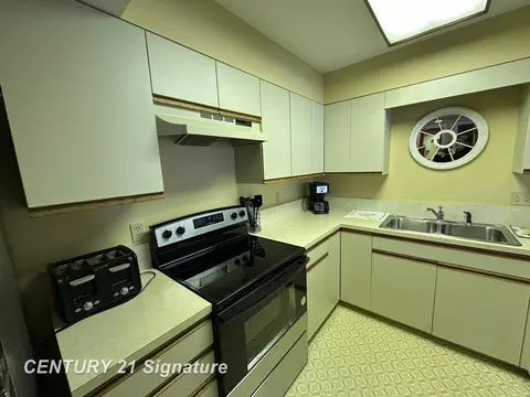 Kitchen - 3093 Midshipman, Au Gres, MI 48703 photo 4 of 4