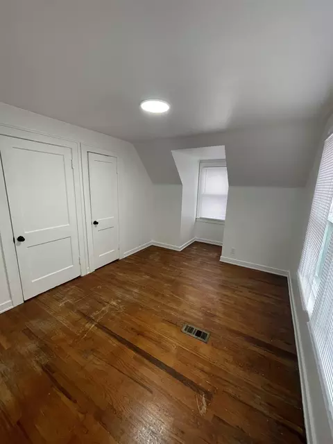 Bedroom - 605 E Baltimore, Flint, MI 48505 photo 5 of 6
