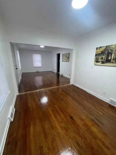 Living - 605 E Baltimore, Flint, MI 48505 photo 3 of 3