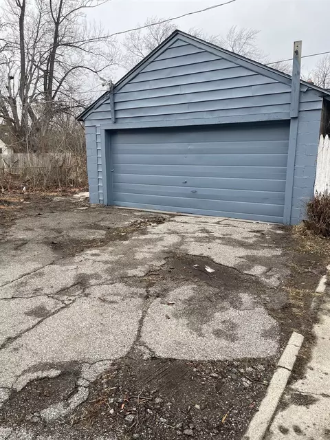 Exterior - 605 E Baltimore, Flint, MI 48505 photo 3 of 3