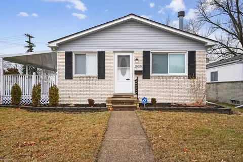 18505 Marquette, Roseville, MI 48066